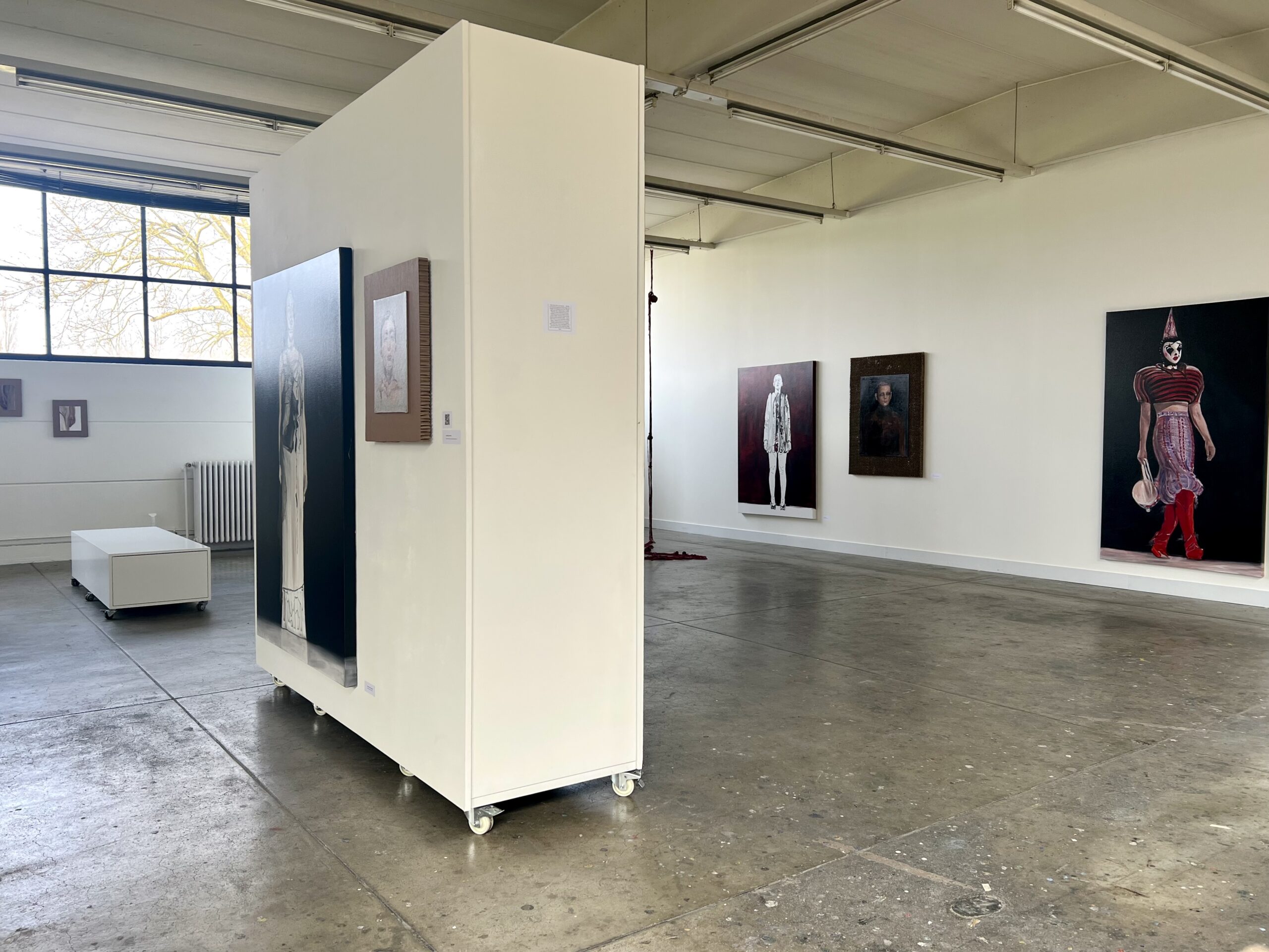 Invisible ties/Creative factory